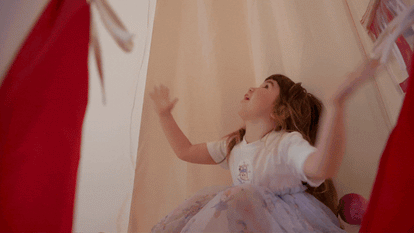 Kids Christmas Tree Tent – Best Christmas Gift for 3–8 Years Old | Indoor Play Tent with Lights & Sensory Experience